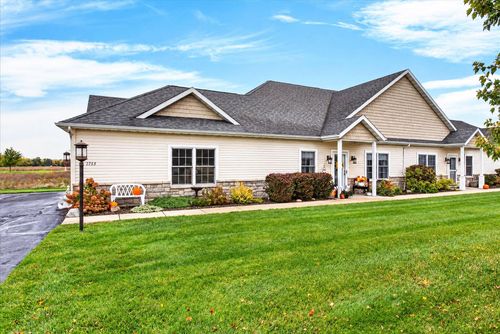 1753 Peachtree Path, Stevensville, MI, 49127-8471 | Card Image