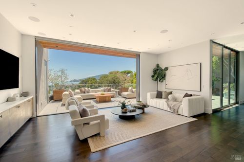 4755 Paradise Drive, Tiburon, CA, 94920 | Card Image
