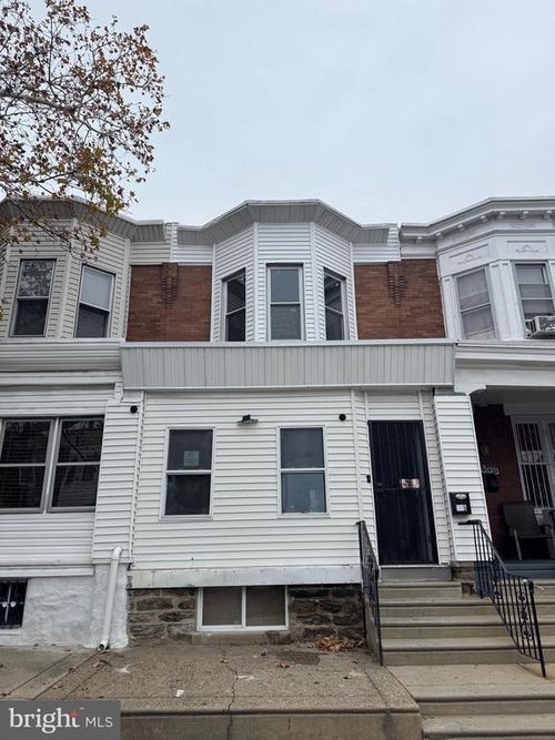 425 W Rockland St, PHILADELPHIA, PA, 19120-4143 | Card Image