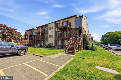 171-5200 Hilltop Dr, BROOKHAVEN, PA, 19015-1204 | Card Image