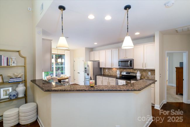 4323 Bright Rd, House other with 5 bedrooms, 4 bathrooms and null parking in Charlotte NC | Image 13