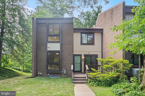 11858 S Lakes Ct, RESTON, VA, 20191-1835 | Card Image