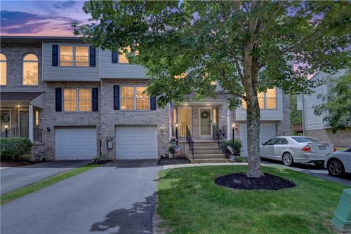 3092 Meadow Brook Ct, Gibsonia, PA, 15044-8109 | Card Image