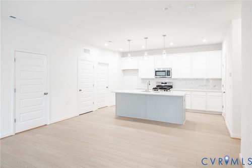 104-5313 Twisting Vine Ln, Glen Allen, VA, 23059-6030 | Card Image