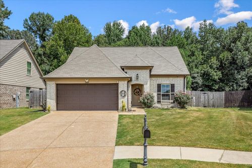 1060 Carib Loop E, Cordova, TN, 38018-1077 | Card Image