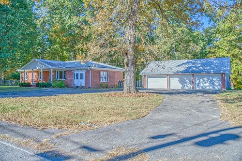 721 Step Rock Hill Rd, Cookeville, TN, 38501-9132 | Card Image