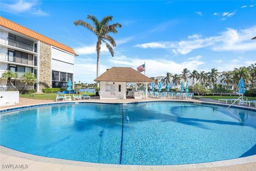 apt-207-2900 Gulf Shore Blvd N, NAPLES, FL, 34103-3933 | Card Image