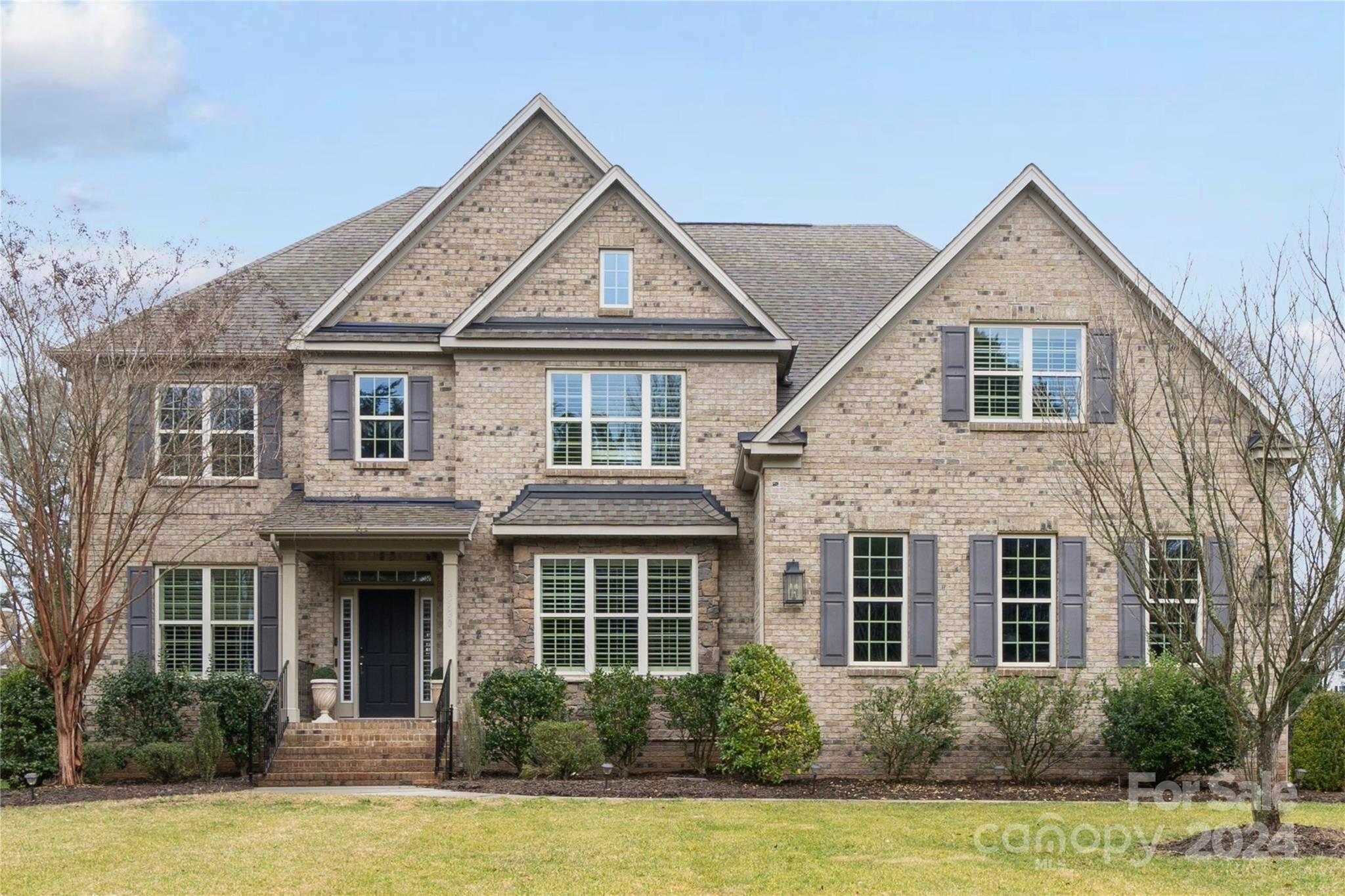 Springs Dr, Charlotte, NC 28226