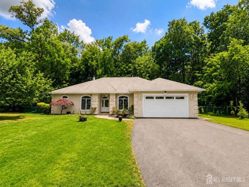 93 Sand Hills Rd, Kendall Park, NJ, 08824-1337 | Card Image
