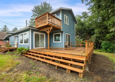 2385 Martin Ave W, House other with 3 bedrooms, 2 bathrooms and null parking in Tillamook OR | Image 1