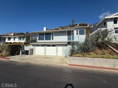 25 Vista Ln, Laguna Beach, CA, 92651-1902 | Card Image