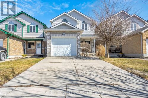 1030 Pearson Dr, Woodstock, ON, N4S8V1 | Card Image