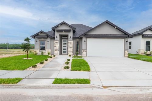 2316 N Piedra Ave, Edinburg, TX, 78542-8034 | Card Image
