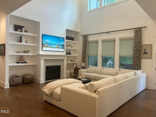 Main Area | Image 11