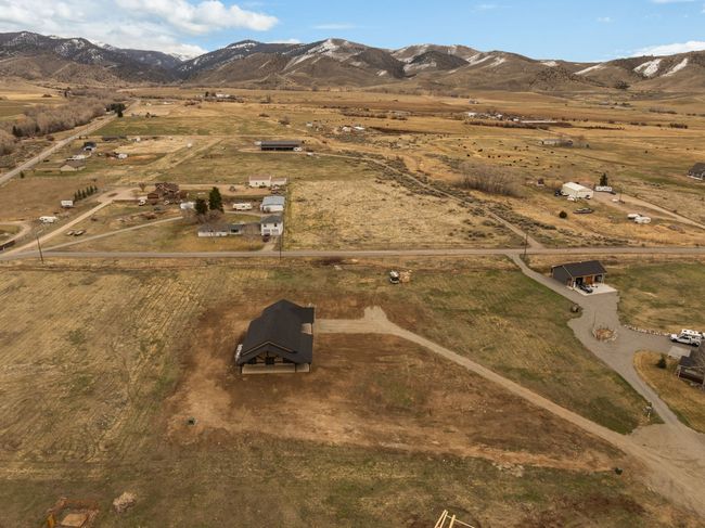 9 Hawks Ct, House other with 3 bedrooms, 3 bathrooms and null parking in Sheridan MT | Image 37