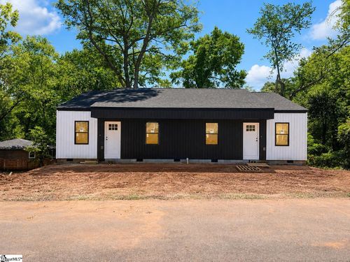 142/144 Andover Road, spartanburg, SC, 29322 | Card Image