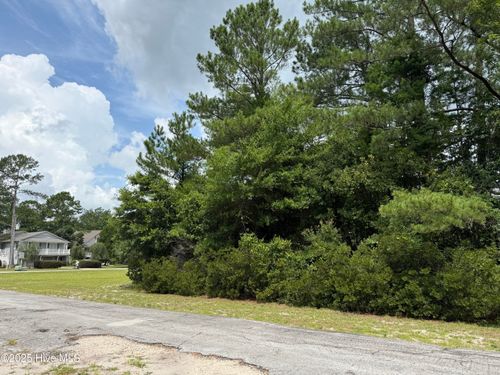 192-103 Lighthouse Ln, New Bern, NC, 28560-9011 | Card Image