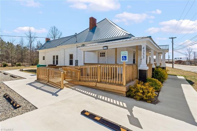 4355 Nc Highway 8, House other with 3 bedrooms, 2 bathrooms and null parking in Lexington NC | Image 5