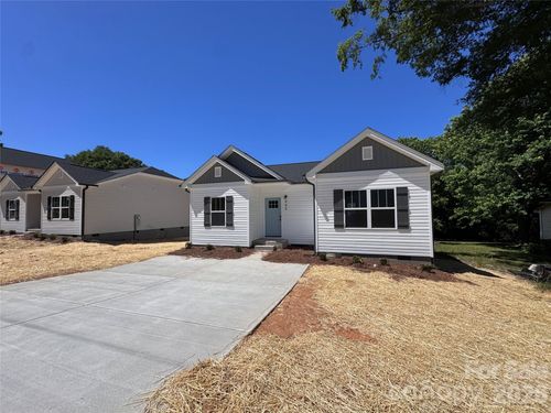 405 N Firestone St, Gastonia, NC, 28052-2019 | Card Image