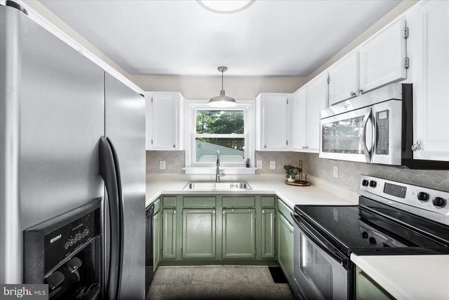 177 Land Or Dr, House other with 3 bedrooms, 3 bathrooms and null parking in Ruther Glen VA | Image 19