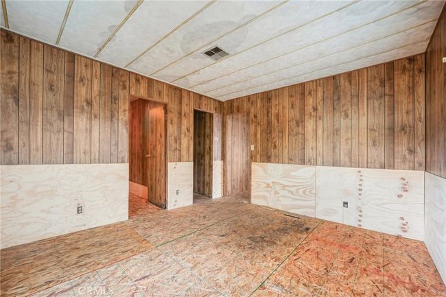 SPC-37 - 2930 W Rialto Ave, Home with 3 bedrooms, 2 bathrooms and null parking in Rialto CA | Image 20