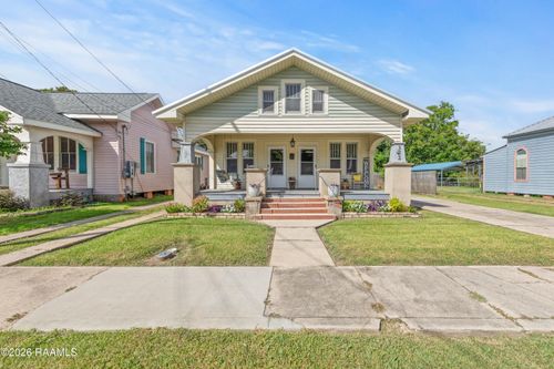 322 S Main St, Breaux Bridge, LA, 70517-5158 | Card Image