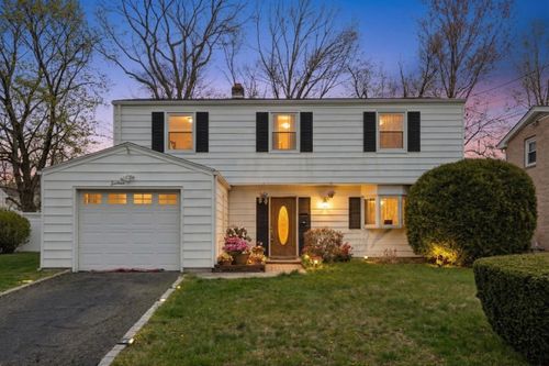 16 Hart Pl, Union Twp, NJ, 07083 | Card Image