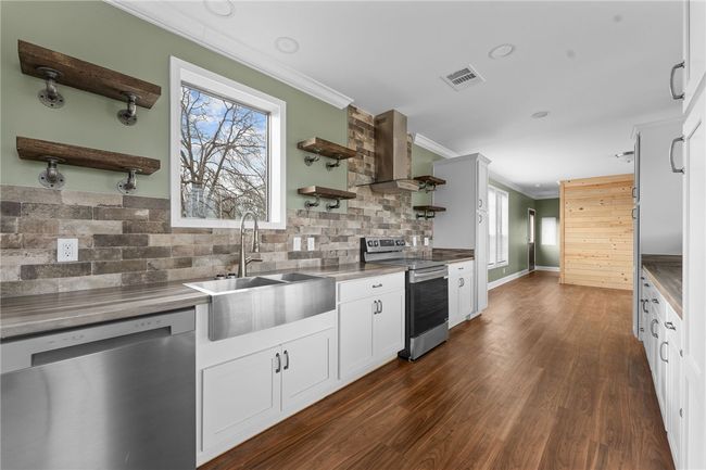 876 Cron Rd, House other with 3 bedrooms, 2 bathrooms and null parking in Lampe MO | Image 11