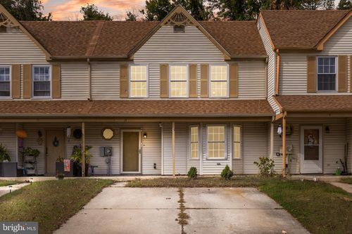 13 Summit Ct, CLEMENTON, NJ, 08021-5808 | Card Image