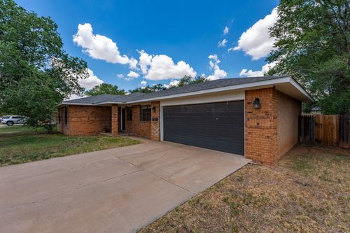 3752 Glenfield Dr, Clovis, NM, 88101-3134 | Card Image