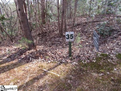 11 Matthews Creek Ln, Cleveland, SC, 29635-9332 | Card Image