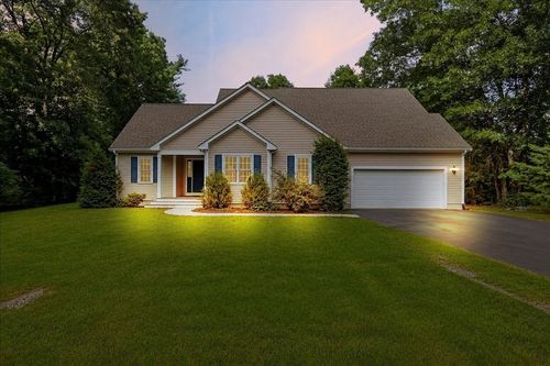 53 Sturdy St, Norton, MA, 02766-2006 | Card Image