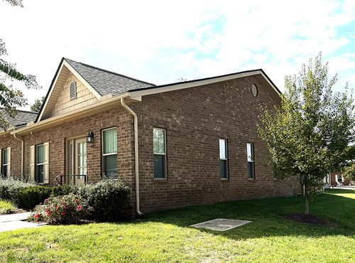 400 Buchanan Ct, Columbia, TN, 38401-1064 | Card Image