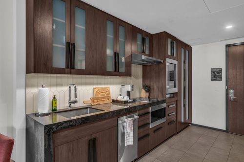 46229-1500 E Black Desert Dr, Ivins, UT, 84738-1327 | Card Image