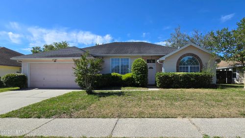 8636 Charlesgate Cir N, JACKSONVILLE, FL, 32244-5963 | Card Image