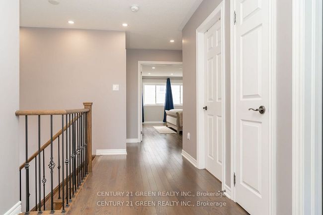 94 Snowling Dr, House attached with 6 bedrooms, 4 bathrooms and 2 parking in Ajax ON | Image 21