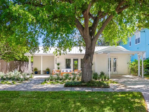 3629 Almeria Ave, SARASOTA, FL, 34239-5946 | Card Image
