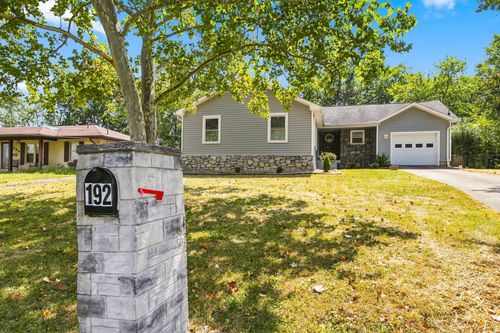 192 Evergreen Cir, Hendersonville, TN, 37075-2916 | Card Image