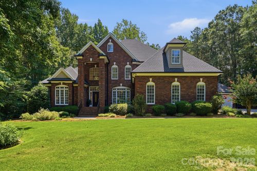 832 Savile Ln, Fort Mill, SC, 29715-7800 | Card Image