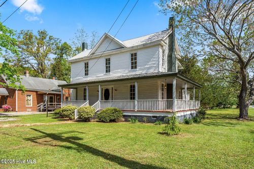 107 Church St E, Elm City, NC, 27822-9681 | Card Image