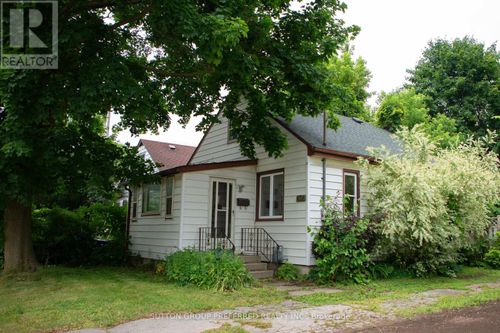 136 Boullee Street, London East (East C), ON, N5Y1T7 | Card Image