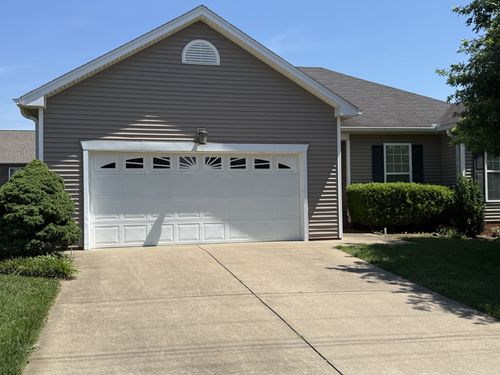 645 Weathervane Dr, Gallatin, TN, 37066-7545 | Card Image