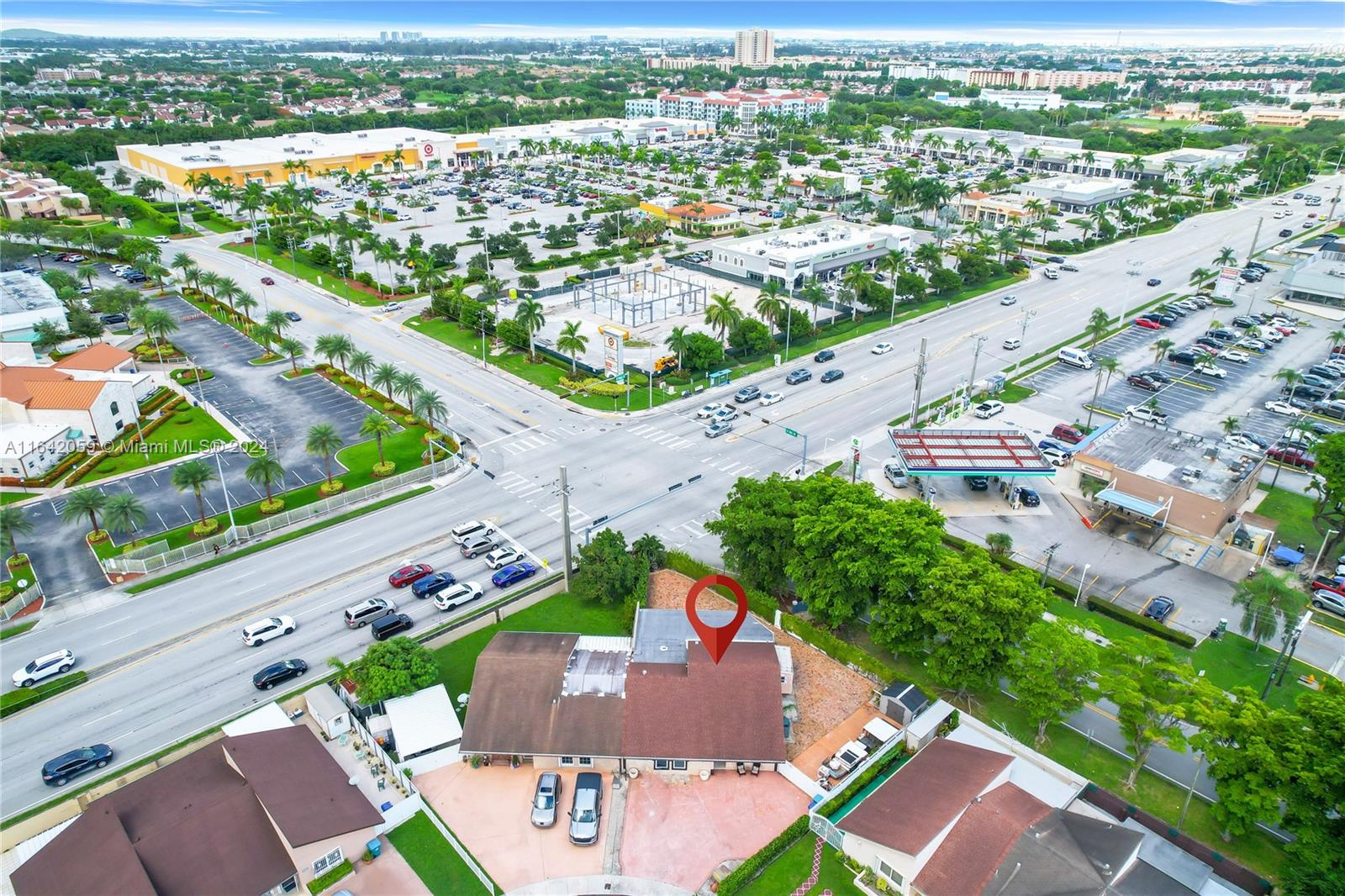 102nd Ct, Miami, FL 33174