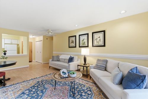 231-100 Rosemary Way, Needham, MA, 02494-1214 | Card Image