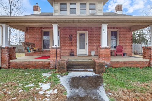 141 Long St W, Mc Ewen, TN, 37101-4823 | Card Image