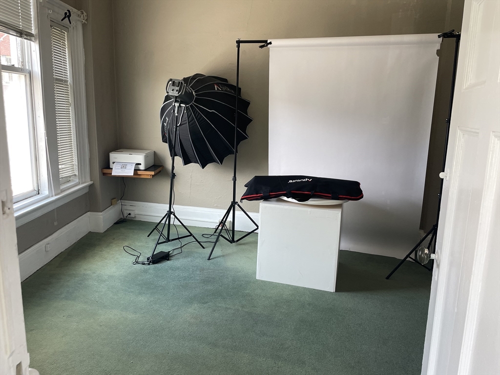 Commercial Lease in Plymouth 3