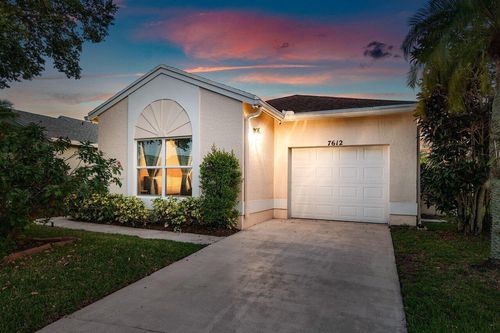 7612 Mansfield Hollow Rd, Delray Beach, FL, 33446-3315 | Card Image
