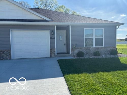 1511 Concourse Dr, Columbus, IN, 47201 | Card Image