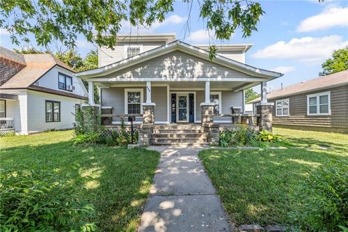 420 S Walnut St, Ottawa, KS, 66067-2242 | Card Image