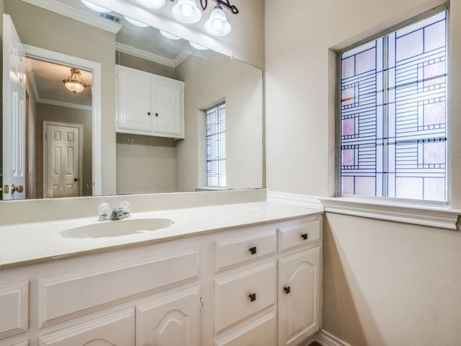Downstairs bathroom | Image 14